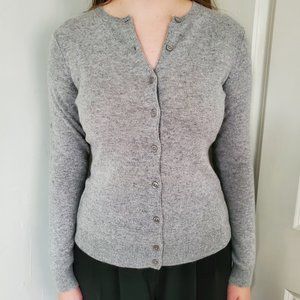 🖤Bloomingdales Cashmere Sweater🖤